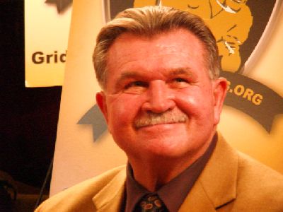 Mike Ditka at D.C. press conference.jpg
