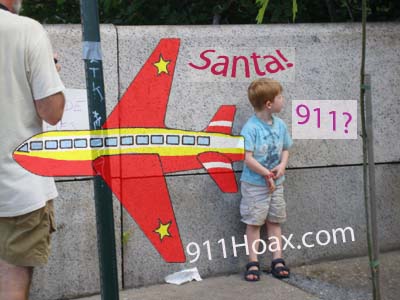 Balto_Artscape_Boy_Wall_Santa_911_07_2009.jpg