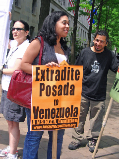 Extradite Luis Posada Carriles.jpg